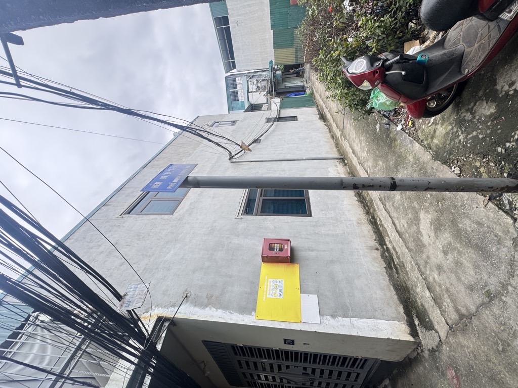 Bán nhà Định Công Hạ - diện tích 51m2 3 tầng - Gần ô tô - giá 3,3 tỷ