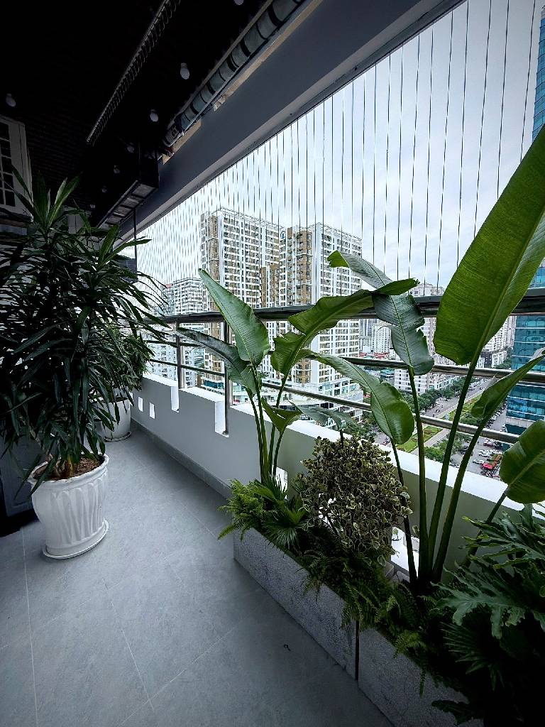 Bán nhà Lê Văn Lương - diện tích 107m2 17 tầng - Căn hộ full nội thất - giá 10,5 tỷ