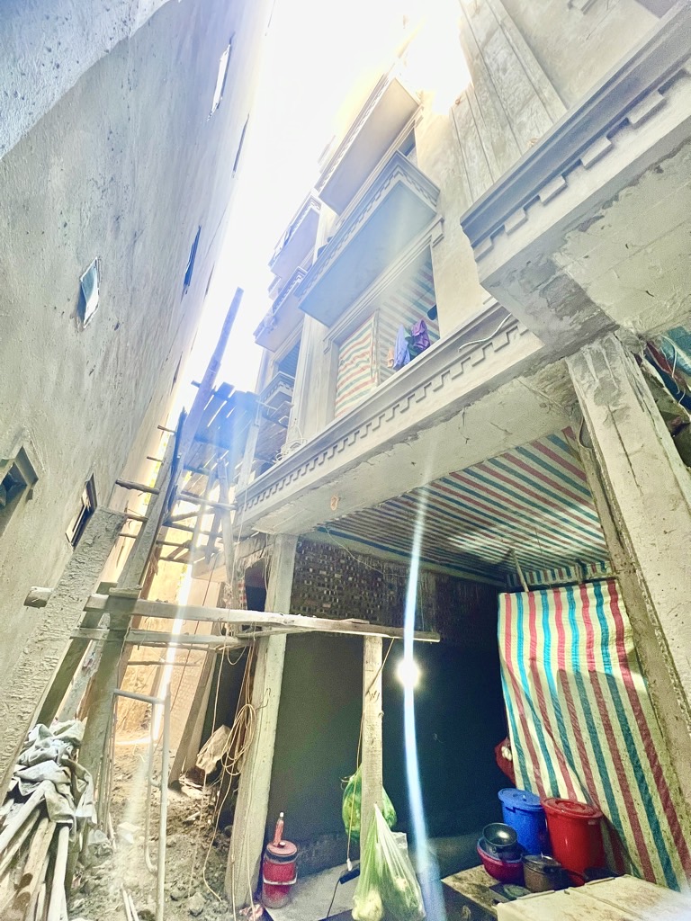 Bán nhà Nguyễn Khoái - diện tích 30m2 5 tầng - ô tô đỗ cửa - giá 5 tỷ