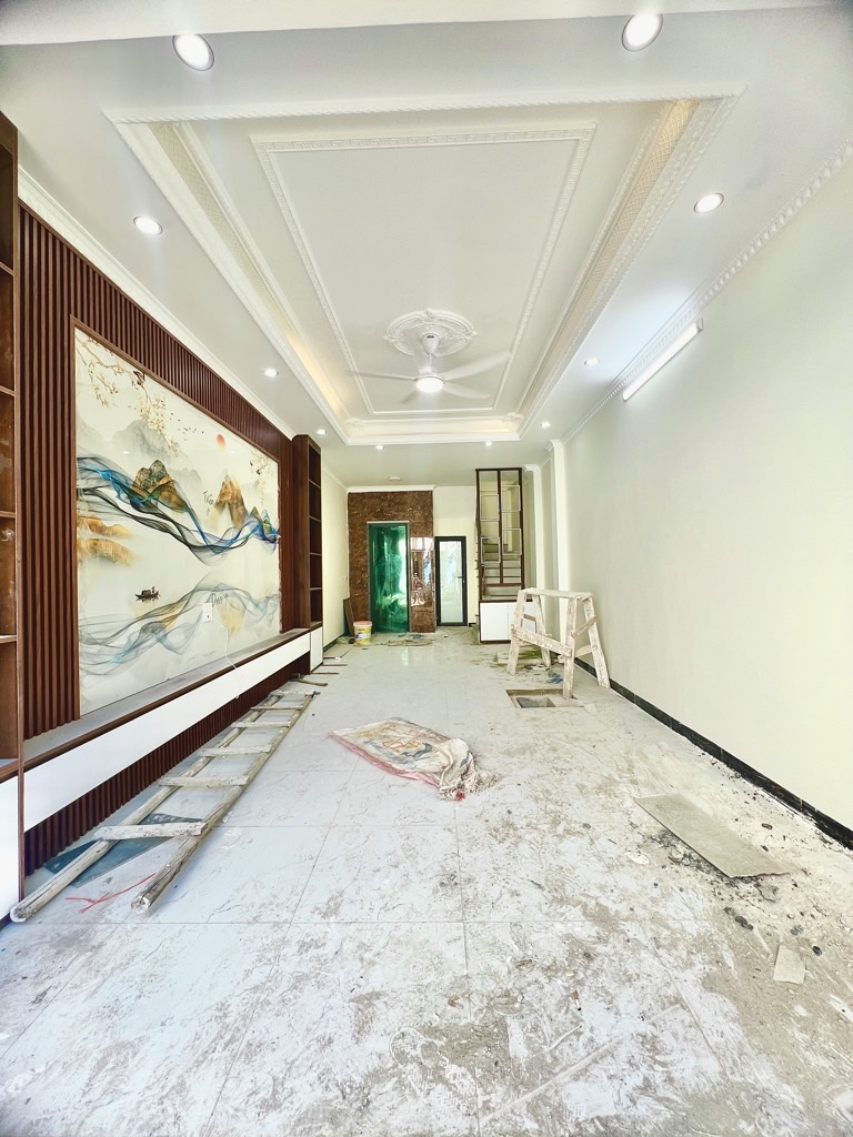 Bán nhà Vĩnh Hưng - diện tích 38m2 5 tầng - LÔ GÓC - Ô TÔ VÀO NHÀ - THANG MÁY - giá 12 tỷ