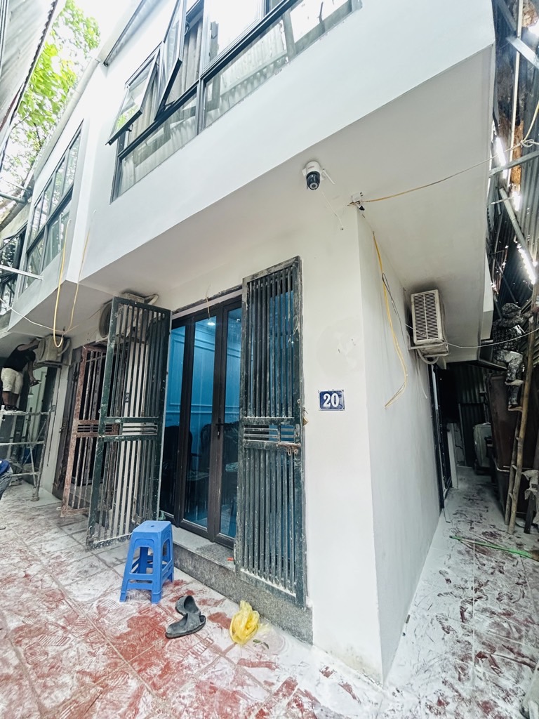 Bán nhà Bùi Xương Trạch - diện tích 28.4m2 2 tầng - Lô góc - giá 2,5 tỷ