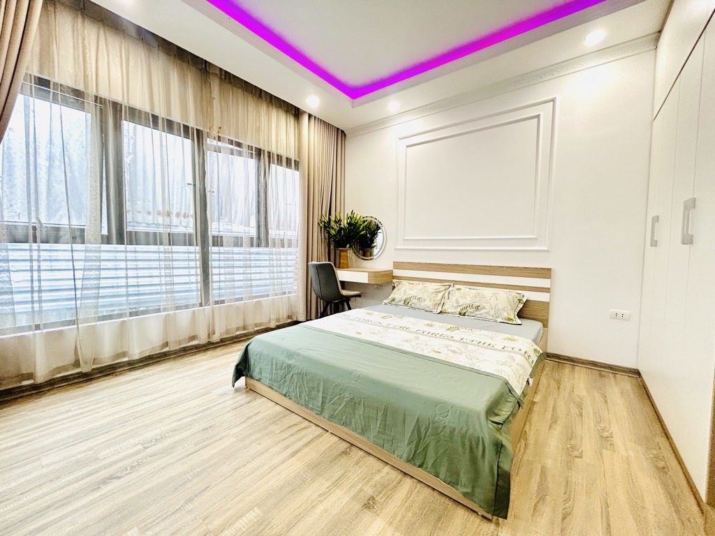 Bán nhà Bùi Xương Trạch - diện tích 28.4m2 2 tầng - Lô góc - giá 2,5 tỷ