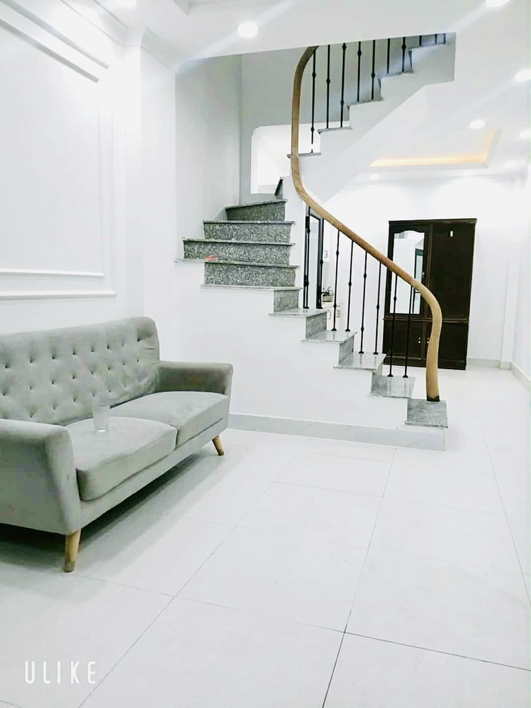 Bán nhà Bùi Xương Trạch - diện tích 28.4m2 2 tầng - Lô góc - giá 2,5 tỷ