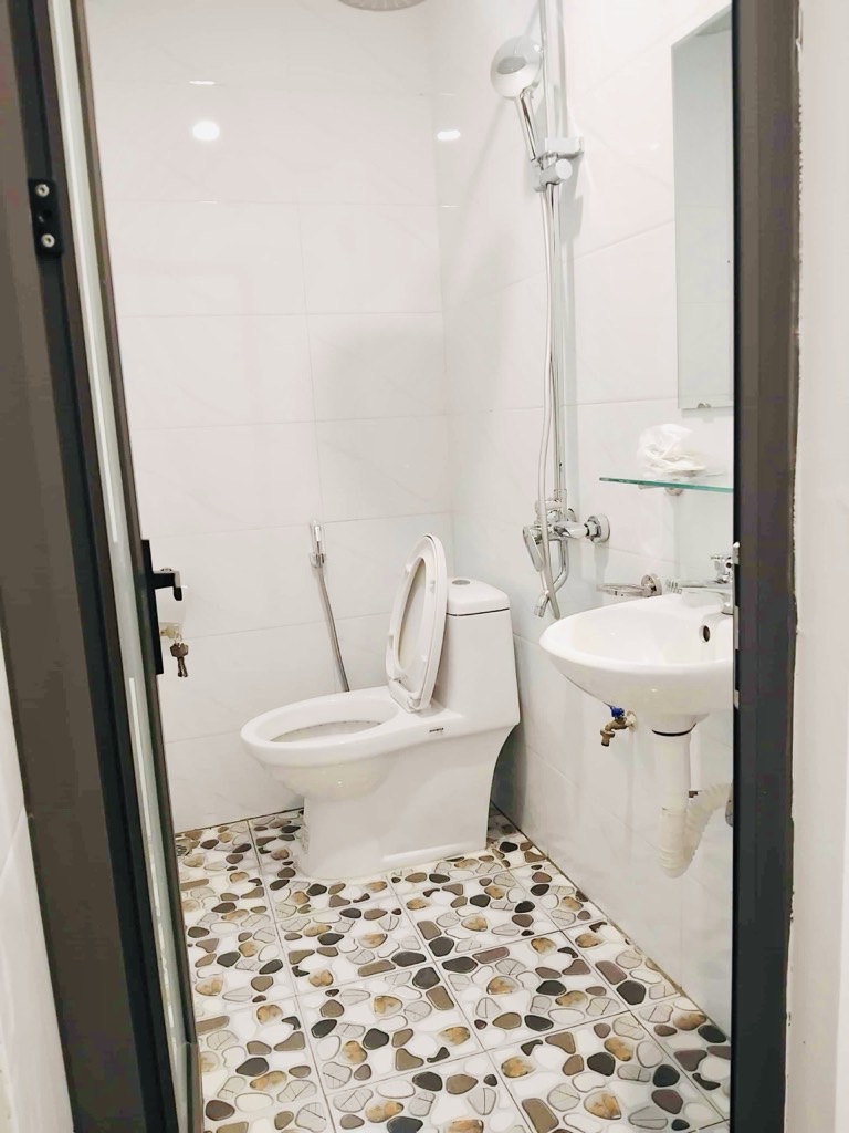 Bán nhà Bùi Xương Trạch - diện tích 28.4m2 2 tầng - Lô góc - giá 2,5 tỷ