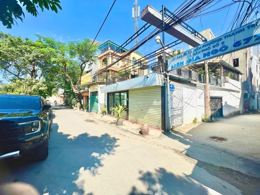 Bán nhà Nguyễn Khoái - diện tích 30m2 5 tầng - Phân lô, nhà mới - giá 5,2 tỷ