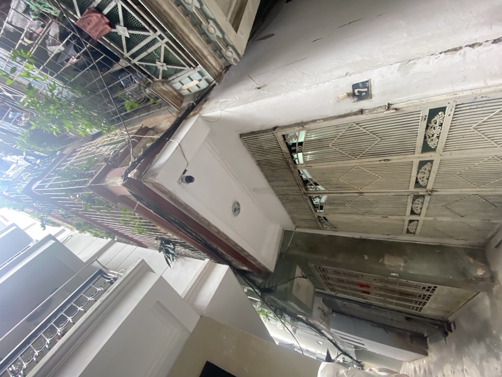 Bán nhà Khương Trung - diện tích 46m2 5 tầng - Lô góc thoáng sáng - giá 8,2 tỷ