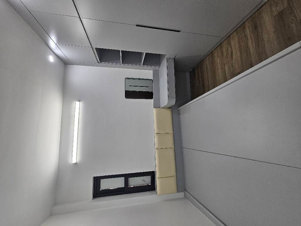 Bán nhà Giáp Bát - diện tích 39,4m2 5 tầng - Thang máy hiện đại - giá 11,4 tỷ