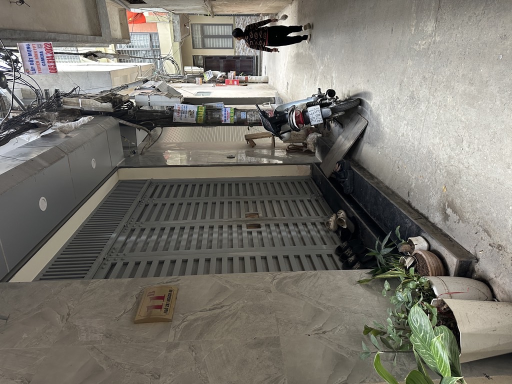 Bán nhà Trương Định - diện tích 46.6m2 5 tầng - 2 mặt thoáng - giá 11,5 tỷ