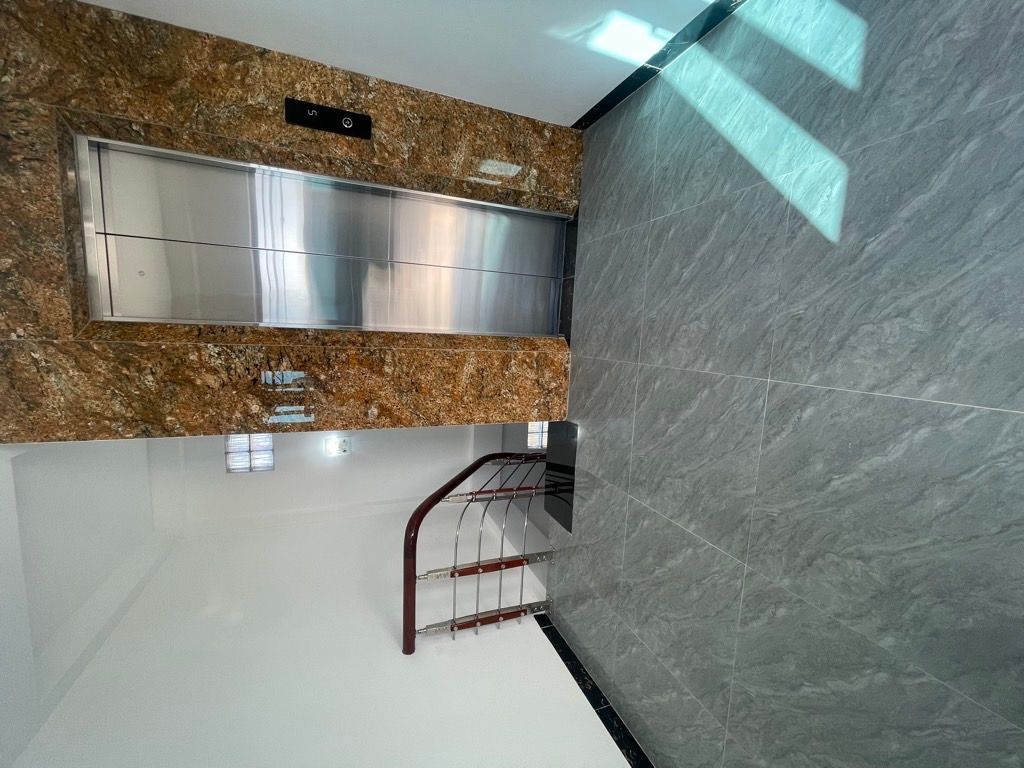 Bán nhà Thuý Lĩnh - diện tích 34,6m2 5 tầng - MẶT NGÕ THÔNG - giá 6,75 tỷ