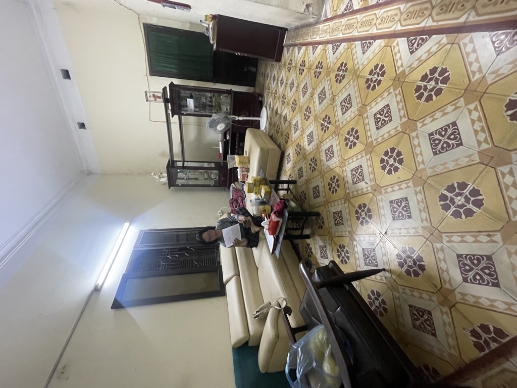 Bán nhà Ngõ Quỳnh - diện tích 141,2m2 2 tầng - Nhà mặt ngõ thông tứ phía - giá 14,9 tỷ