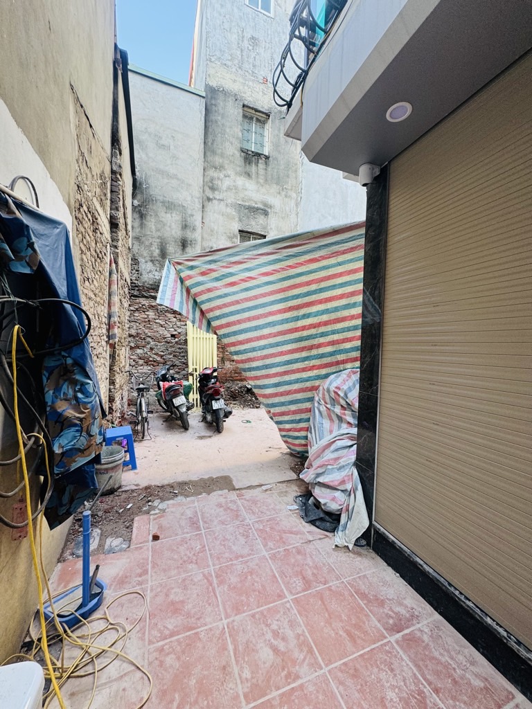 Bán nhà Khâm Thiên - diện tích 51.9m2 1 tầng - Mặt tiền siêu khủng - giá 10 tỷ