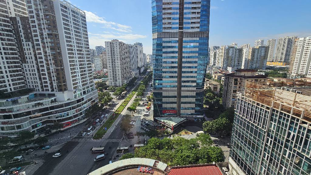 Bán nhà Lê Văn Lương - diện tích 107m2 17 tầng - Căn hộ full nội thất - giá 10,5 tỷ