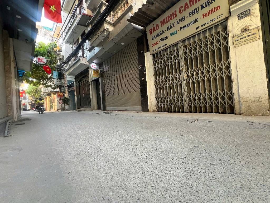 Bán nhà Ngõ Quỳnh - diện tích 61m2 3 tầng - Ô TÔ, KINH DOANH - giá 11,9 tỷ