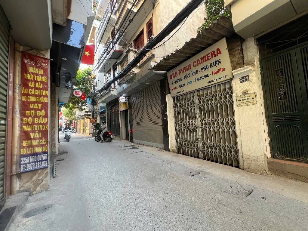 Bán nhà Ngõ Quỳnh - diện tích 61m2 3 tầng - Ô TÔ, KINH DOANH - giá 11,9 tỷ