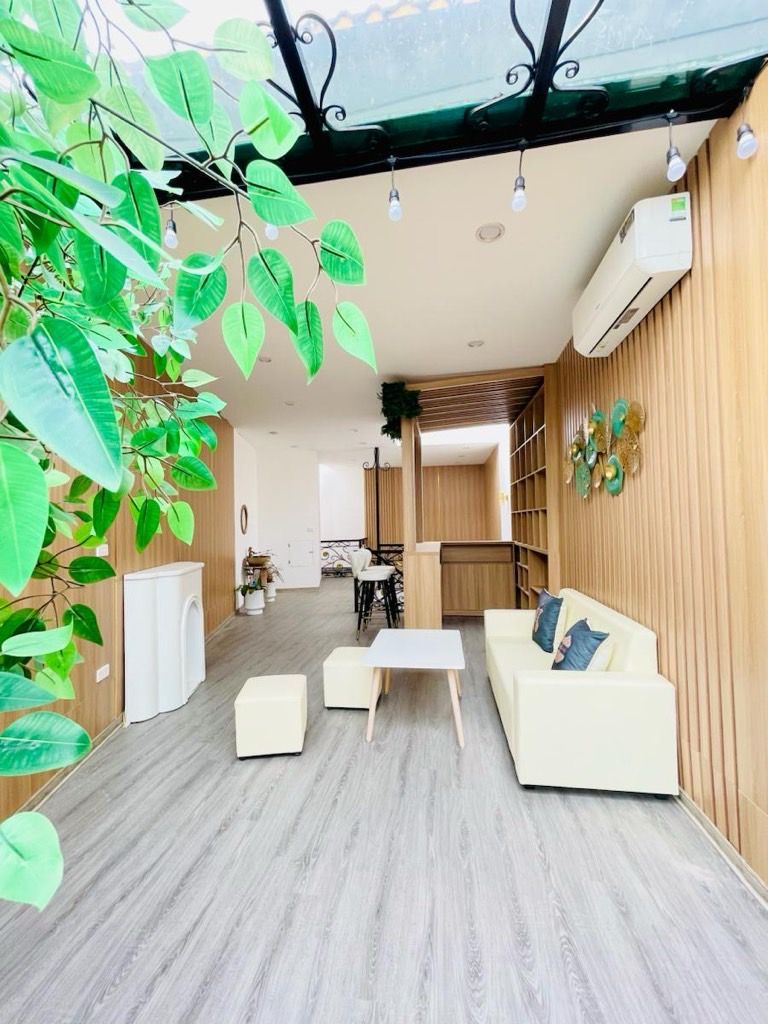 Bán nhà Trường Chinh - diện tích 49m2 5 tầng - Nhà mới đẹp ở ngay - giá 14,2 tỷ