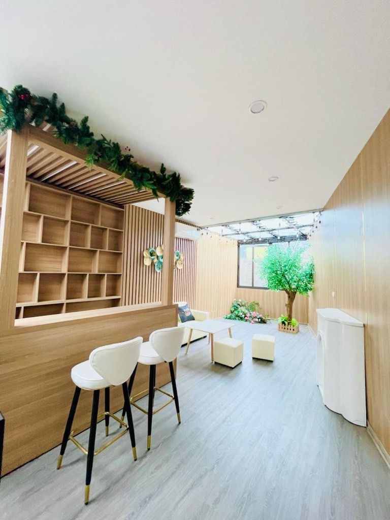 Bán nhà Trường Chinh - diện tích 49m2 5 tầng - Nhà mới đẹp ở ngay - giá 14,2 tỷ