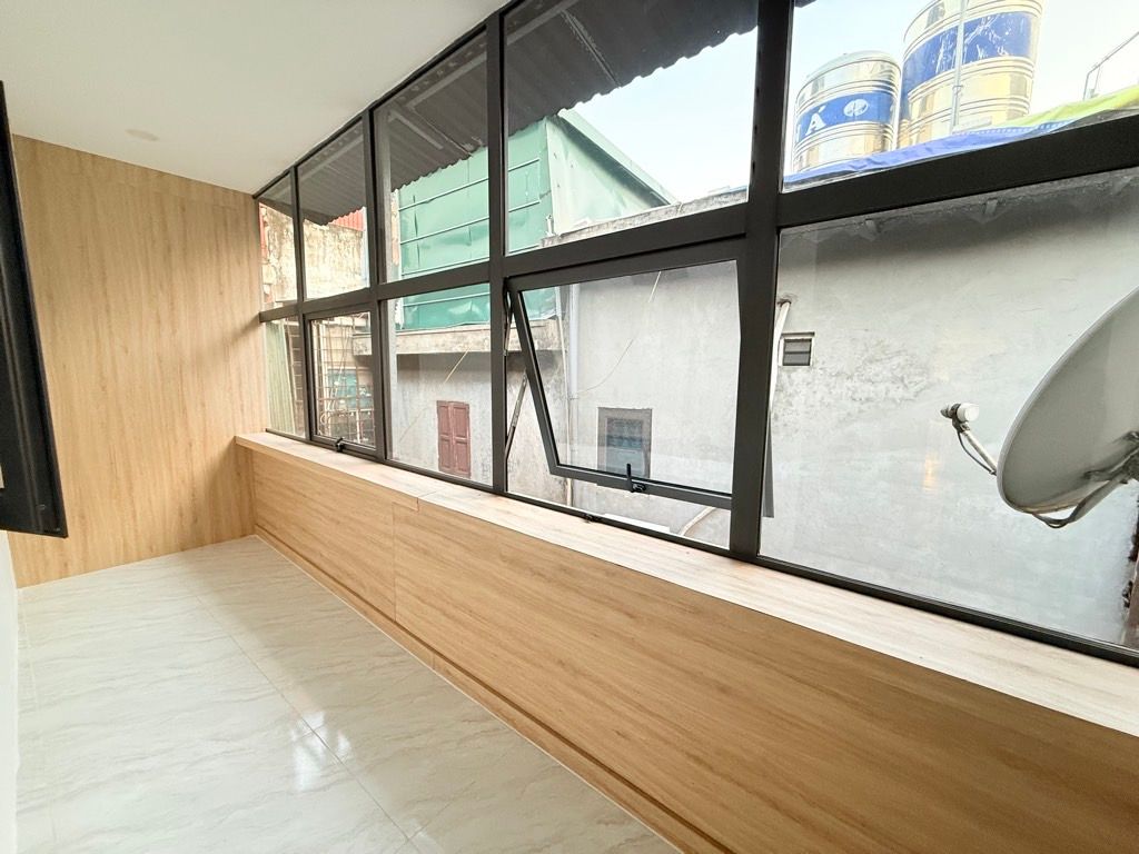 Bán nhà Hoàng Mai - diện tích 58.2m2 4 tầng - 2 mặt ngõ thông - giá 16 tỷ