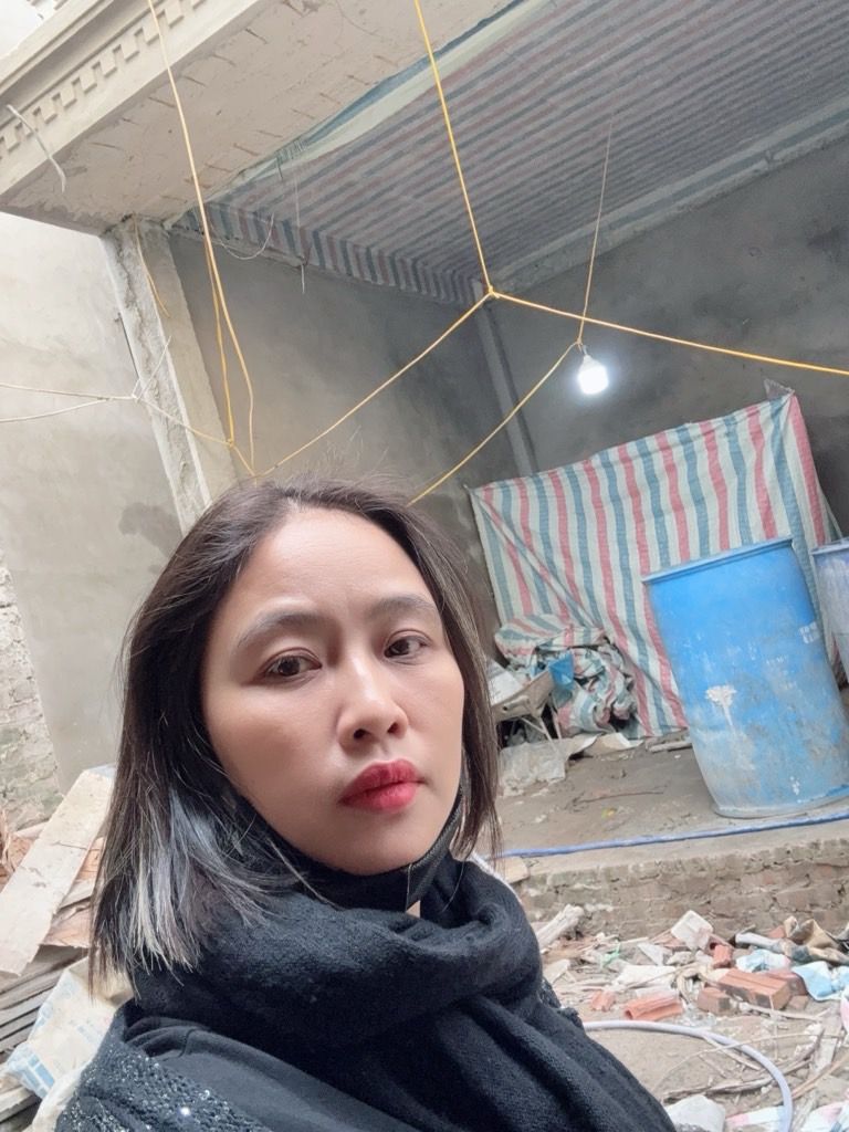 Bán nhà Nguyễn Khoái - diện tích 30m2 5 tầng - Ô tô dừng đỗ - giá 5 tỷ