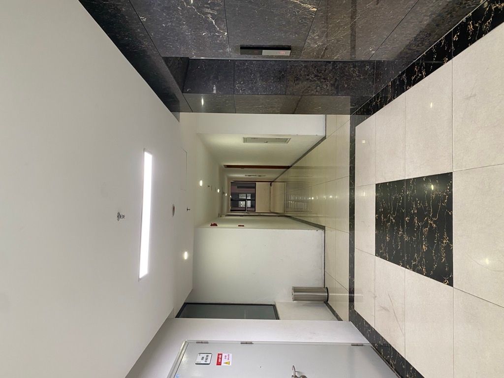 Bán nhà Khu Đô Thị Mới Tứ Hiệp - diện tích 108m2 1 tầng - Căn hộ 3 phòng ngủ - giá 8,2 tỷ