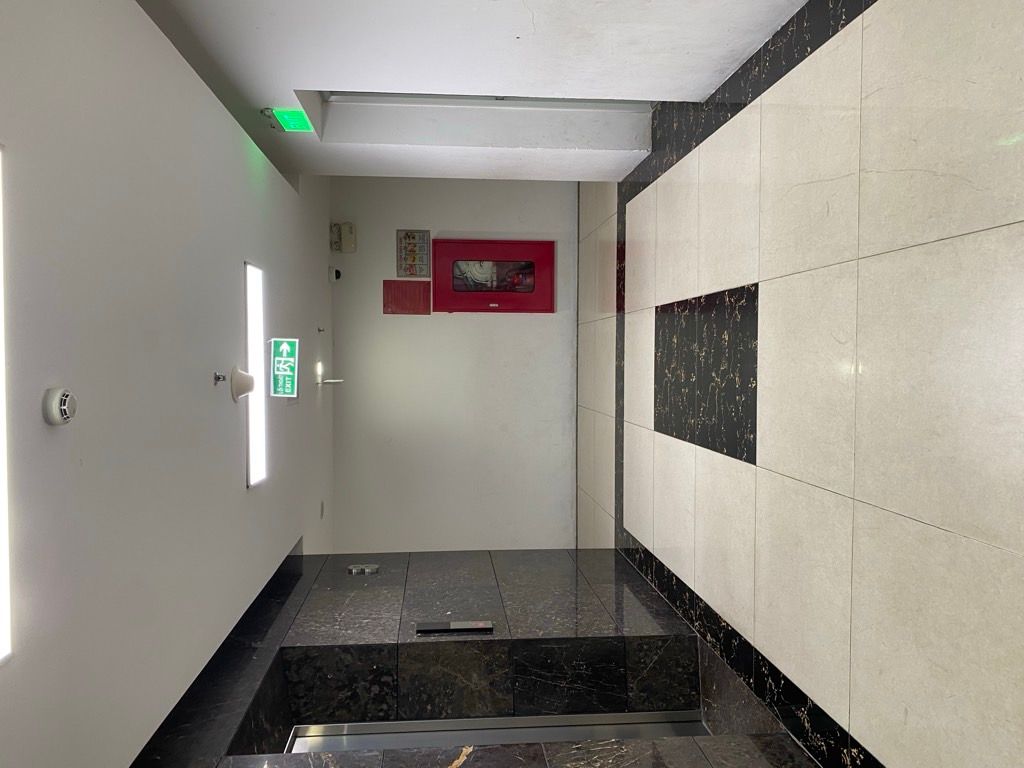 Bán nhà Khu Đô Thị Mới Tứ Hiệp - diện tích 108m2 1 tầng - Căn hộ 3 phòng ngủ - giá 8,2 tỷ