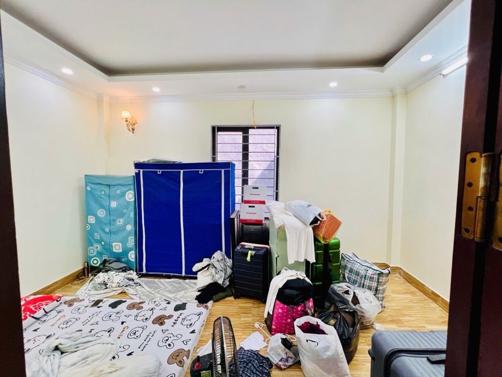 Bán nhà Trương Định - diện tích 46.6m2 5 tầng - 2 mặt thoáng - giá 11,5 tỷ