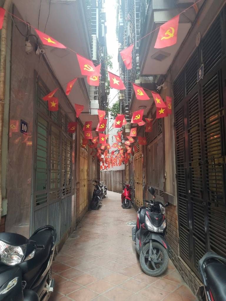 Bán nhà Hoàng Mai - diện tích 33,4m2 4 tầng - gần hồ đền lừ - giá 6,2 tỷ