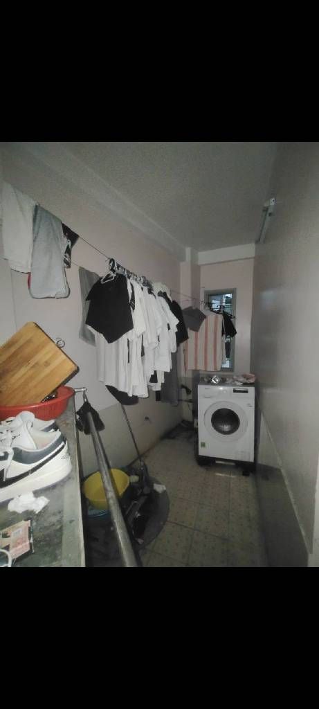 Bán nhà Hoàng Mai - diện tích 33,4m2 4 tầng - gần hồ đền lừ - giá 6,2 tỷ