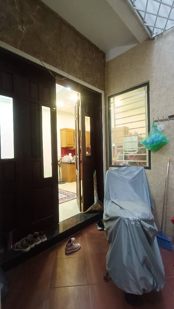 Bán nhà Trương Định - diện tích 33,9m2 5 tầng - Cực hiếm - giá 8,5 tỷ