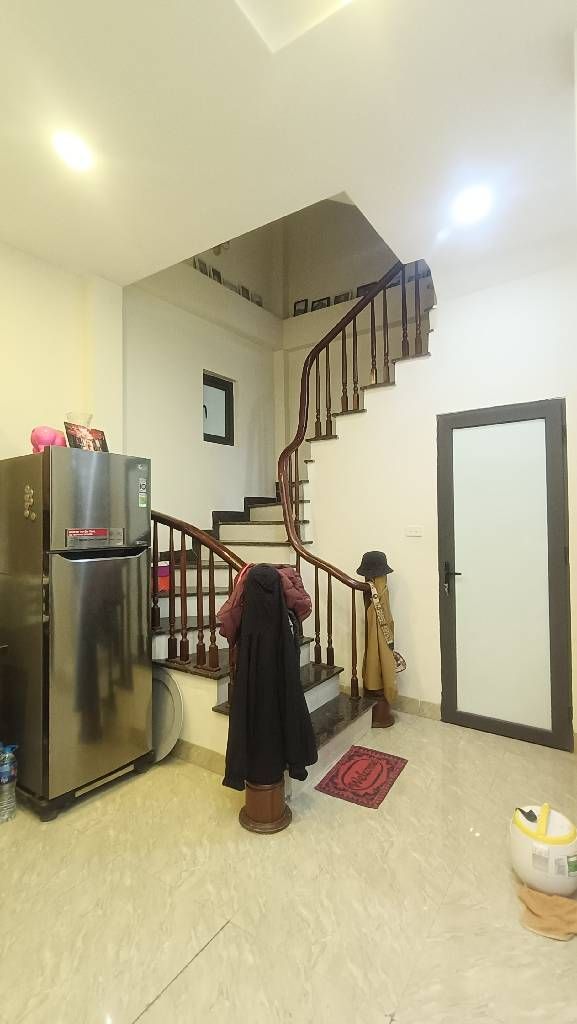 Bán nhà Trương Định - diện tích 33,9m2 5 tầng - Cực hiếm - giá 8,5 tỷ