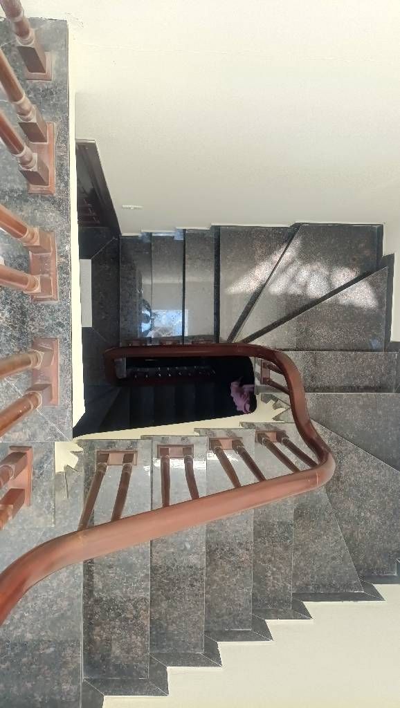 Bán nhà Trương Định - diện tích 33,9m2 5 tầng - Cực hiếm - giá 8,5 tỷ