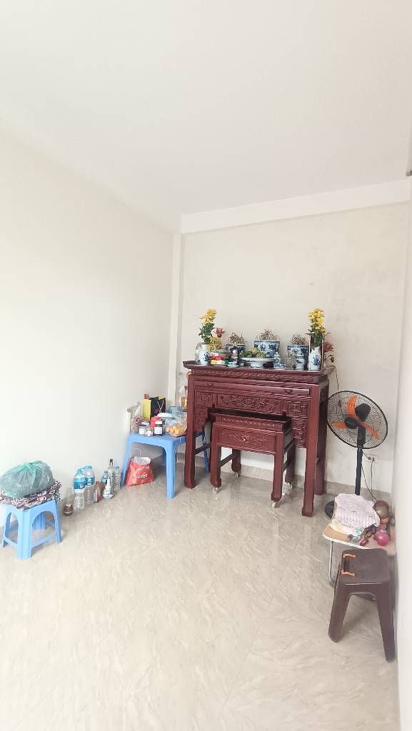 Bán nhà Trương Định - diện tích 33,9m2 5 tầng - Cực hiếm - giá 8,5 tỷ