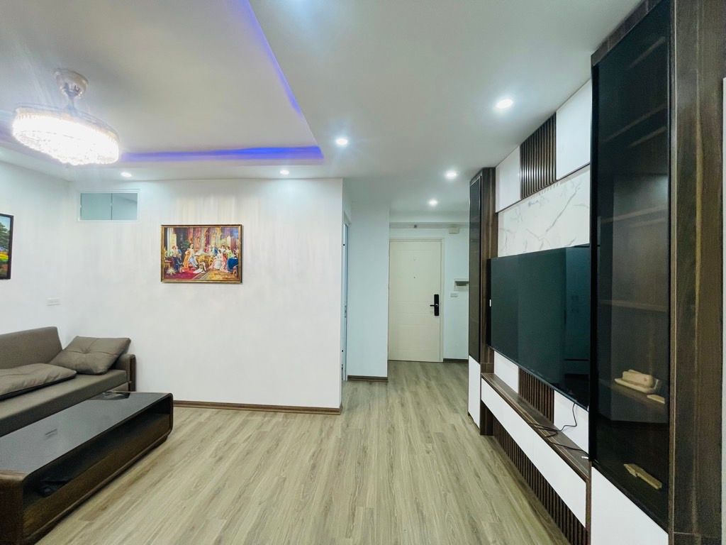 Bán nhà Trần Hoà - diện tích 69,9m2 1 tầng - Căn hộ mới sửa nội thất - giá 6,15 tỷ