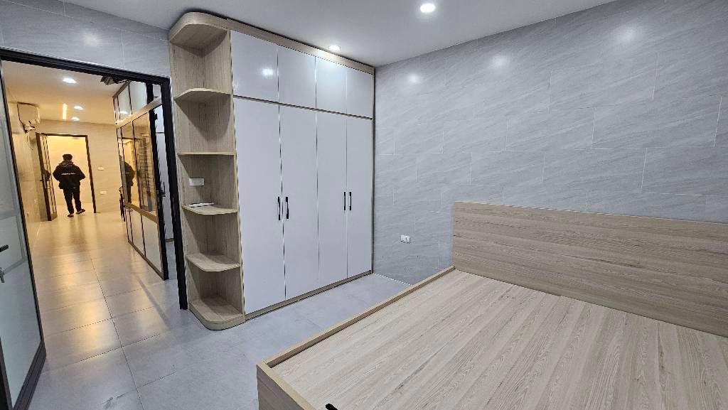 Bán nhà 8/3 - diện tích 60m2 1 tầng - Căn hộ tập thể vừa ở vừa kinh doanh - giá 4,55 tỷ