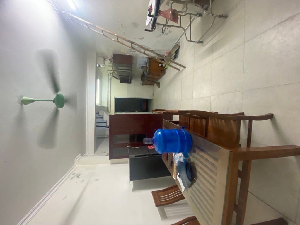 Bán nhà Phan Đình Giót - diện tích 50m2 3 tầng - ngõ nông gần ô tô tránh - giá 3,6 tỷ