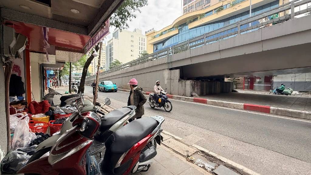 Bán nhà Phạm Ngọc Thạch - diện tích 16.1m2 4 tầng - Mặt phố kinh doanh - giá 8,3 tỷ