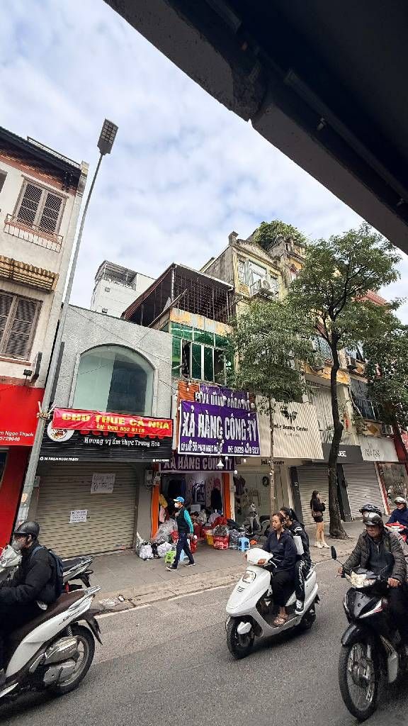 Bán nhà Phạm Ngọc Thạch - diện tích 16.1m2 4 tầng - Mặt phố kinh doanh - giá 8,3 tỷ