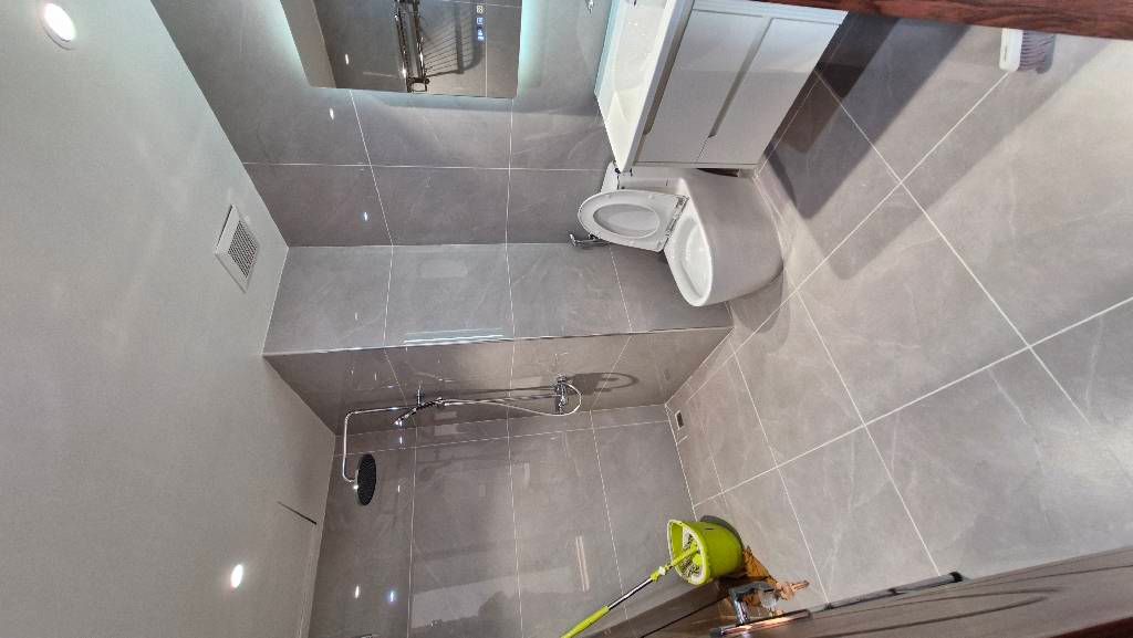 Bán nhà Kim Liên - diện tích 153m2 12 tầng - Lô góc - giá 16 tỷ