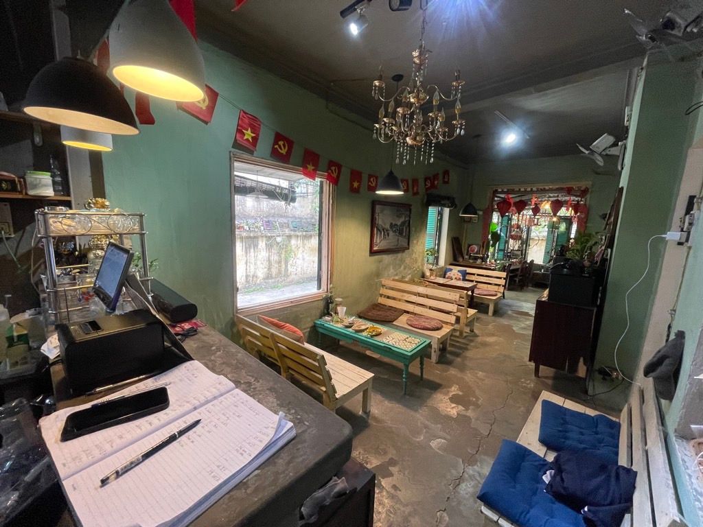 Bán nhà Hoàng Ngọc Phách - diện tích 40.7m2 1 tầng - Mặt phố - giá 9,5 tỷ