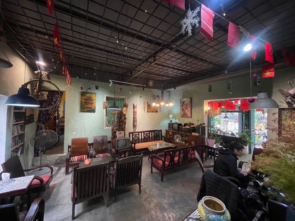 Bán nhà Hoàng Ngọc Phách - diện tích 40.7m2 1 tầng - Mặt phố - giá 9,5 tỷ