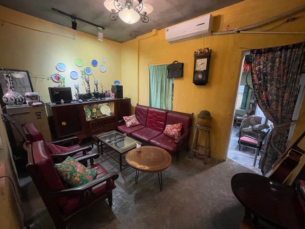 Bán nhà Hoàng Ngọc Phách - diện tích 40.7m2 1 tầng - Mặt phố - giá 9,5 tỷ