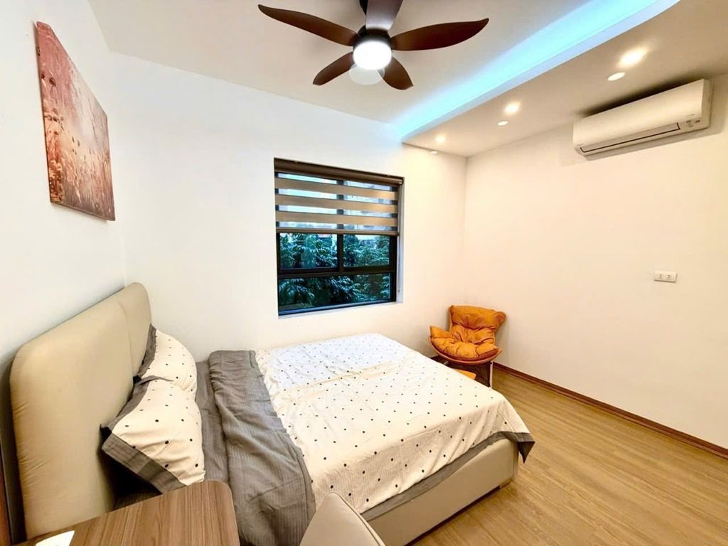 Bán nhà Hoàng Đạo Thuý - diện tích 115m2 1 tầng - Căn hộ chung cư siêu VIP - giá 10,3 tỷ