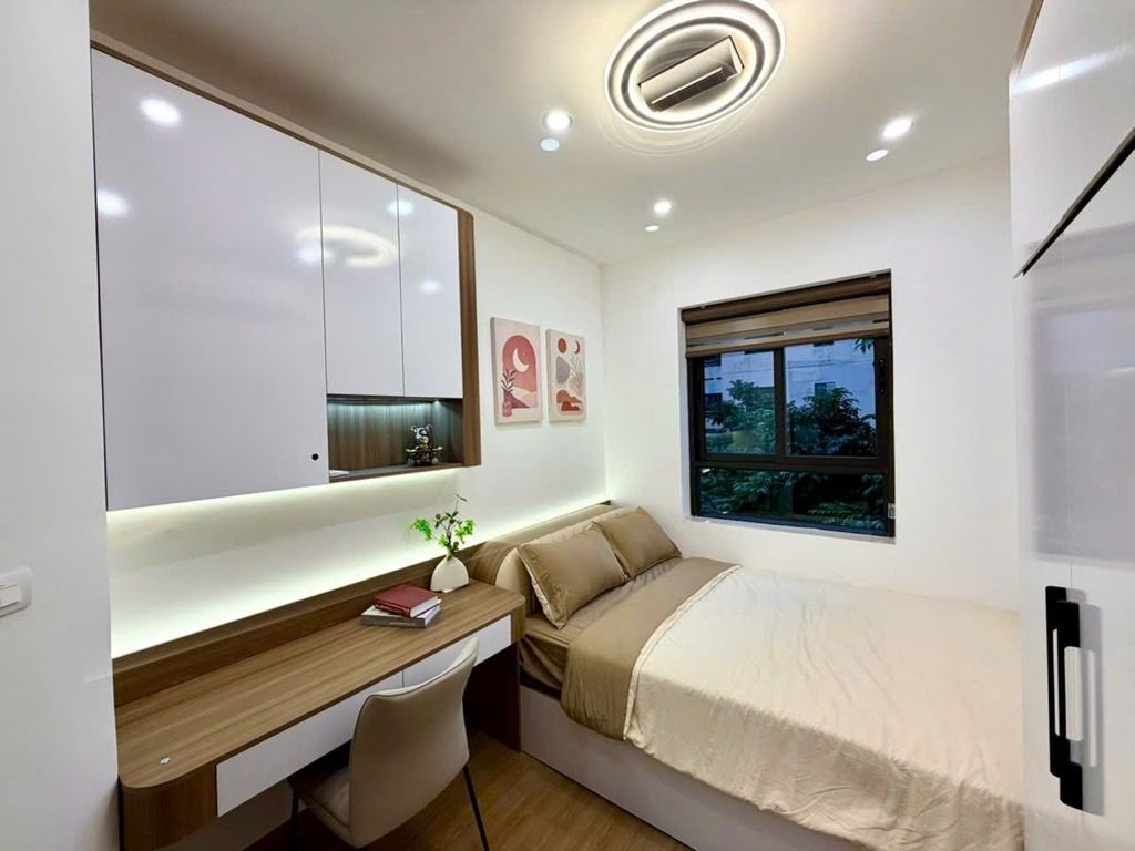 Bán nhà Hoàng Đạo Thuý - diện tích 115m2 1 tầng - Căn hộ chung cư siêu VIP - giá 10,3 tỷ