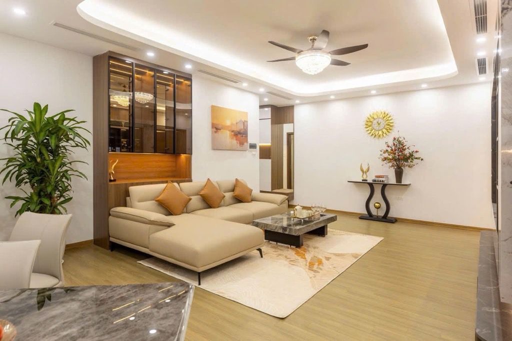 Bán nhà Hoàng Đạo Thuý - diện tích 115m2 1 tầng - Căn hộ chung cư siêu VIP - giá 10,3 tỷ