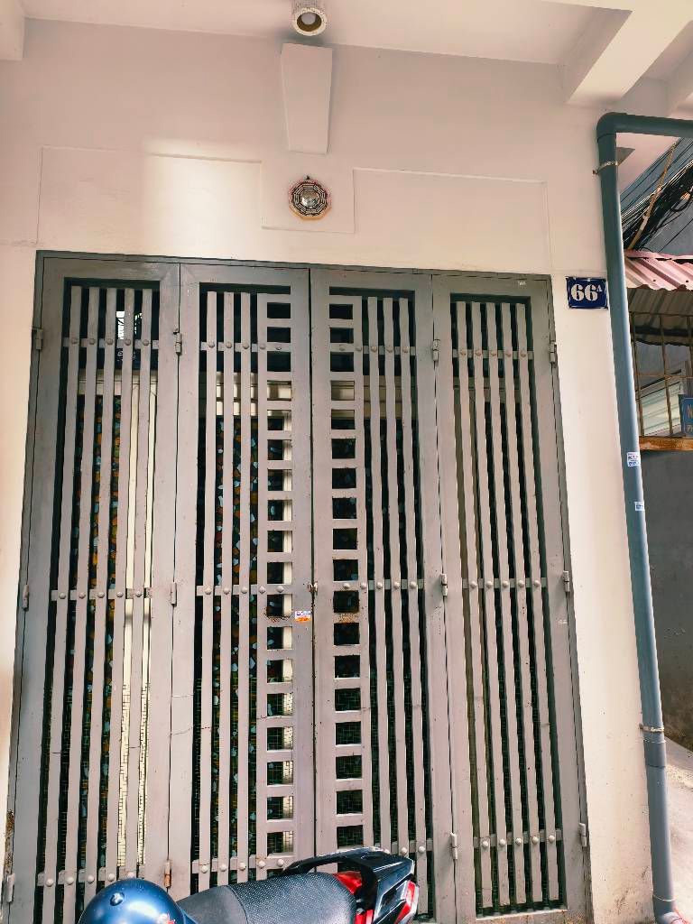 Bán nhà Chợ Khâm Thiên - diện tích 39,9m2 5 tầng - Lô góc 2 mặt ngõ - giá 11,68 tỷ