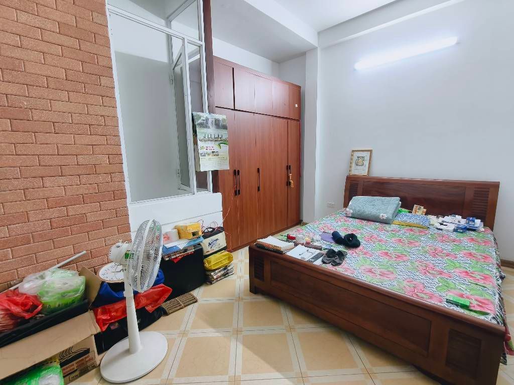 Bán nhà Chợ Khâm Thiên - diện tích 39,9m2 5 tầng - Lô góc 2 mặt ngõ - giá 11,68 tỷ