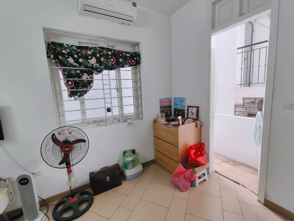 Bán nhà Chợ Khâm Thiên - diện tích 39,9m2 5 tầng - Lô góc 2 mặt ngõ - giá 11,68 tỷ