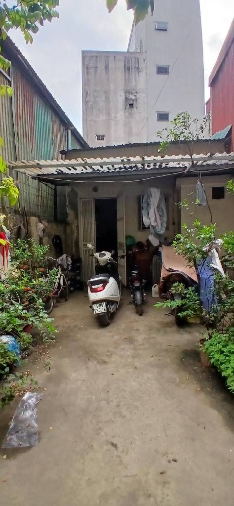 Bán nhà Khuyến Lương - diện tích 77.5m2 1 tầng - Ô tô vào nhà - giá 14,5 tỷ