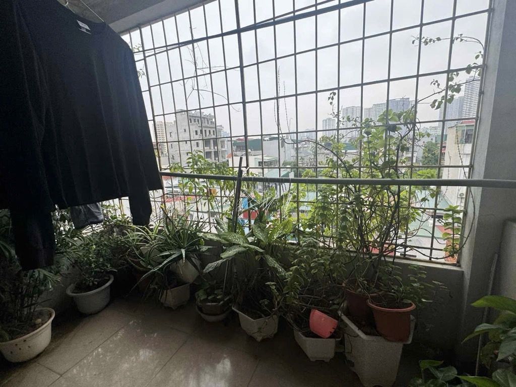 Bán nhà Lĩnh Nam - diện tích 27m2 5 tầng - CỰC HIẾM - CỰC HÓT - giá 5,95 tỷ