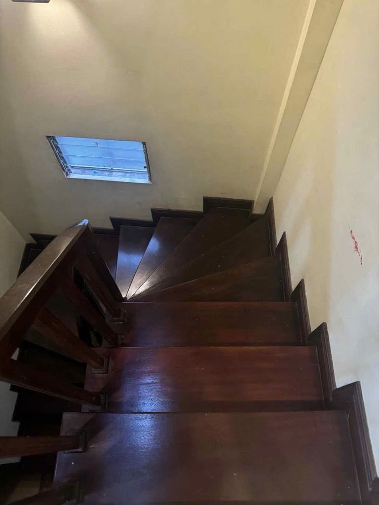 Bán nhà Lĩnh Nam - diện tích 27m2 5 tầng - CỰC HIẾM - CỰC HÓT - giá 5,95 tỷ