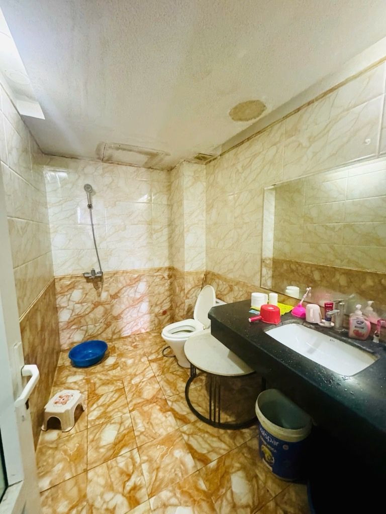 Bán nhà Đại Từ - diện tích 40m2 5 tầng - Mặt phố - giá 19,5 tỷ